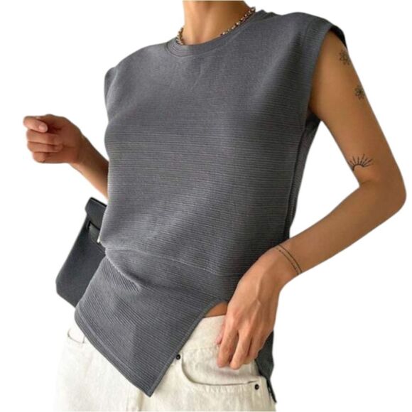 Banana Republic Gray Tank Bundle - Picture 2 of 9